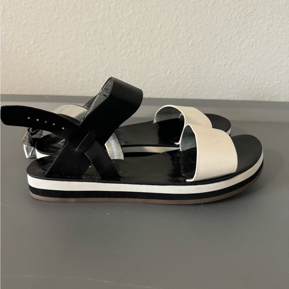 A+ Target Black White Sandals Size 8